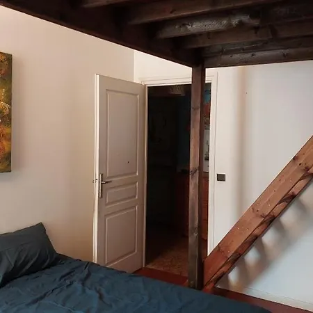 Hébergement de vacances Maison De *